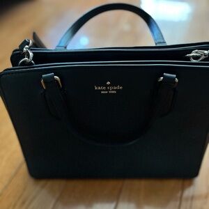 Beautiful Kate Spade purse with a lot of storage